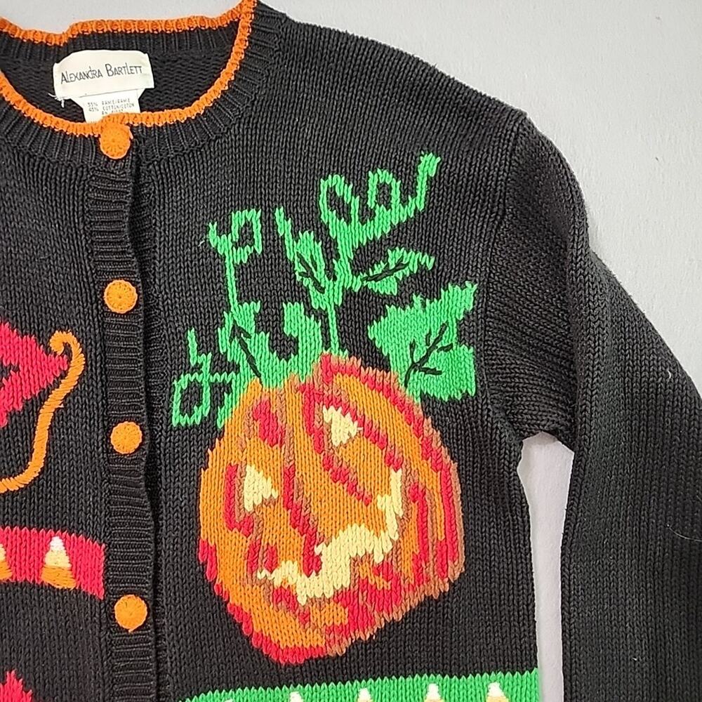 Alexandra Bartlett M Halloween Cardigan Sweater Trick or Treat Pumpkin Candy - Picture 5 of 15